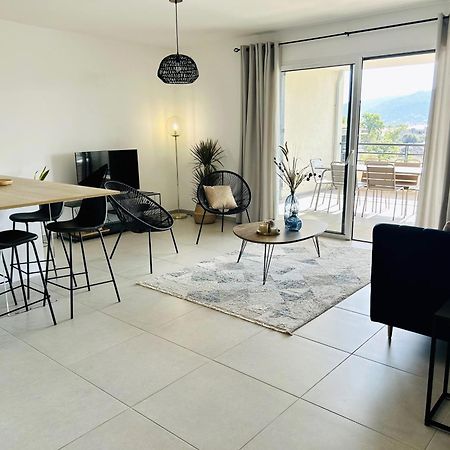 Sognu Di Serena - Superbe Appartement Avec Parking Gratuit Sur Place Порто-Веккьо Экстерьер фото