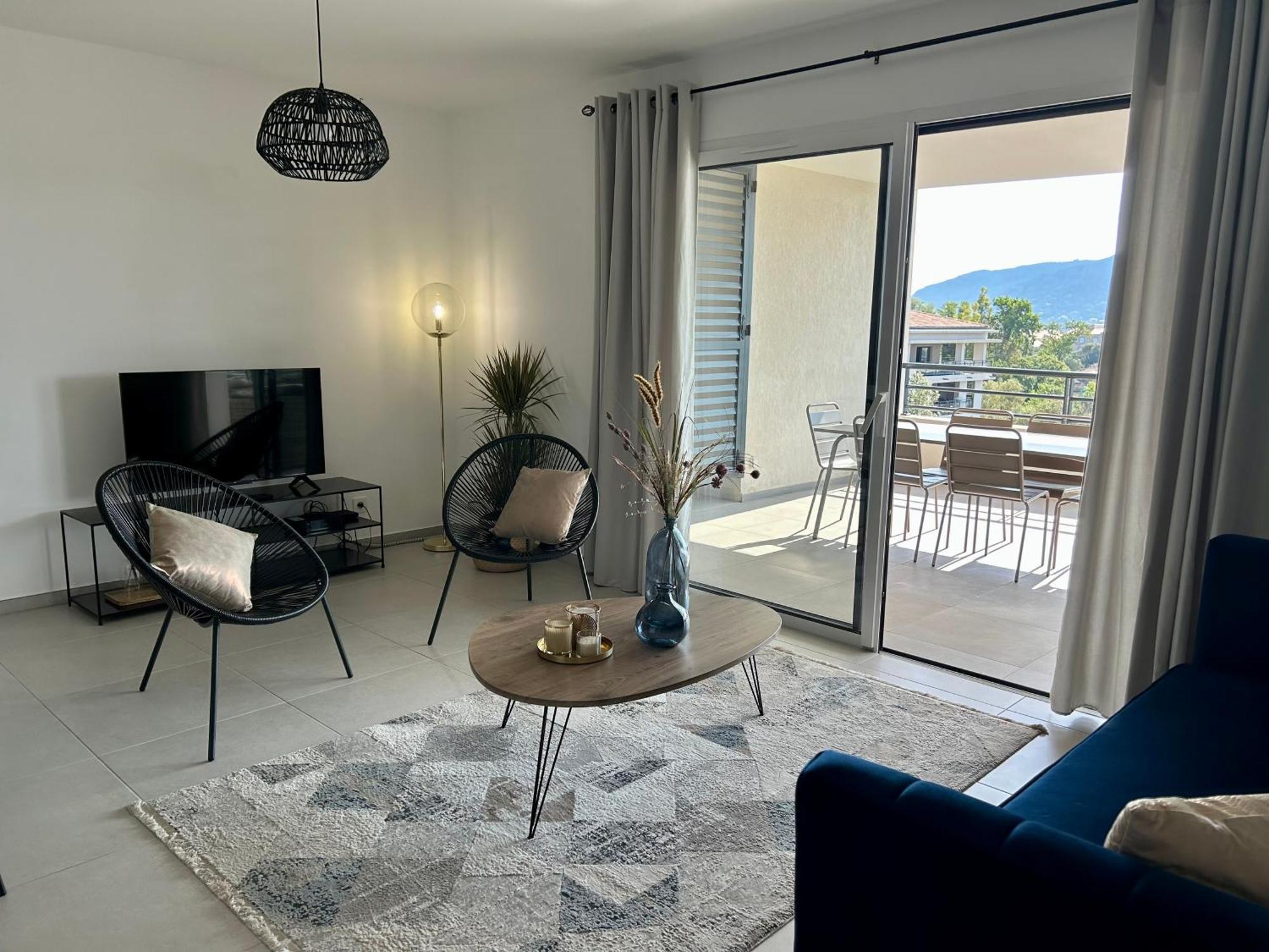 Sognu Di Serena - Superbe Appartement Avec Parking Gratuit Sur Place Порто-Веккьо Экстерьер фото